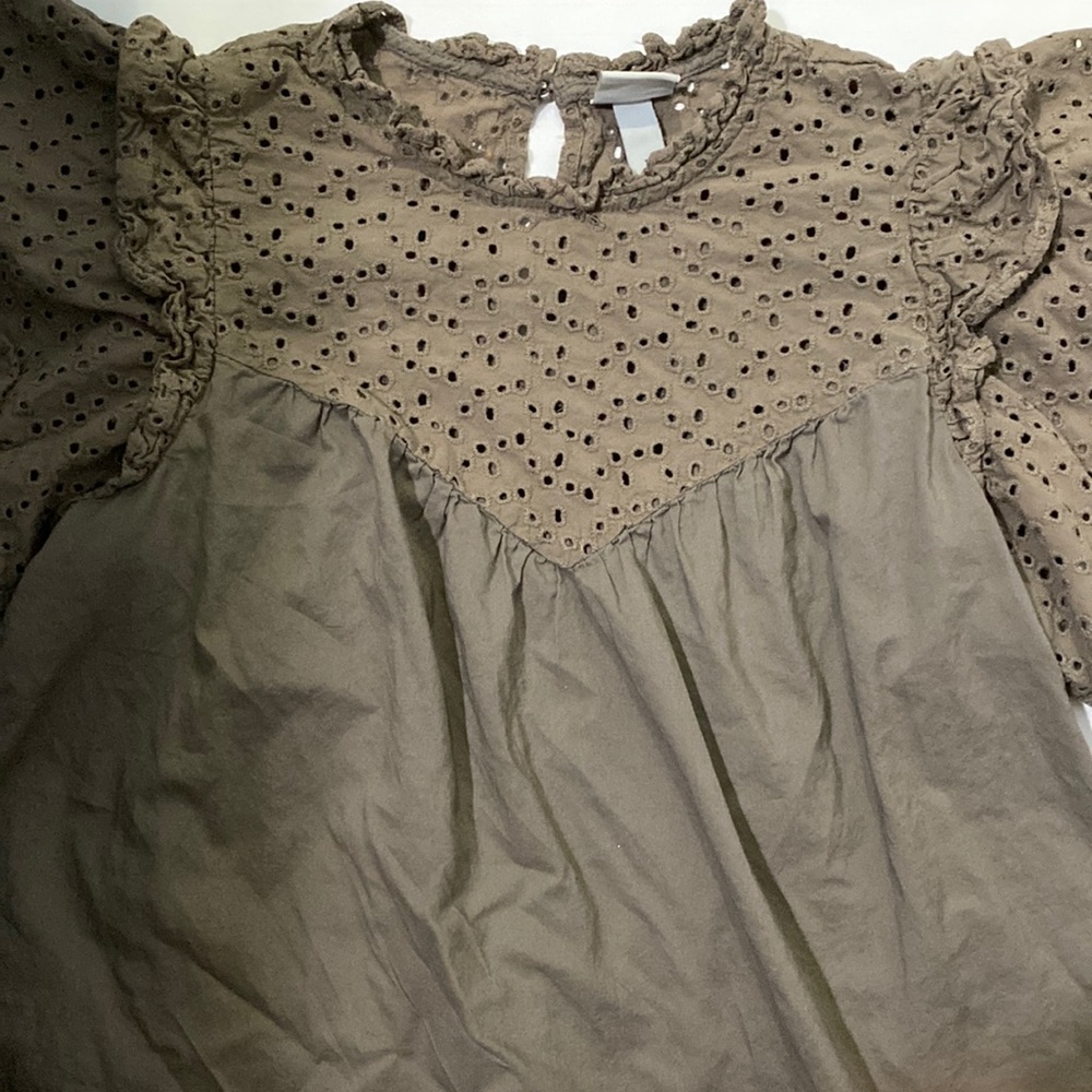 A New Day -Womens brown Ruffle Short Sleeve Blouse-size M